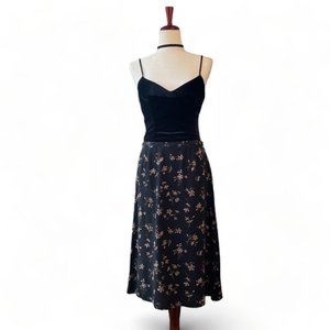 Style and co. 90s Vintage Y2k Style Black Floral Skirt Size 10 Petite